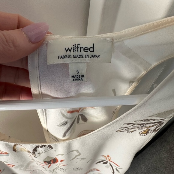 Aritzia Wilfred silk polyester tank top size small - Picture 3 of 6